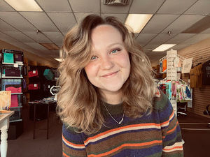 Meet your Posher, Hannah beth